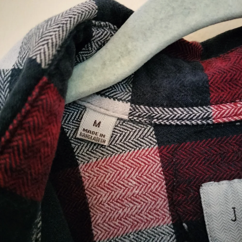 Jachs Set Of 2 Mens Cotton Flannel Mens Shirts M Check Plaid Modern Outdoorsy